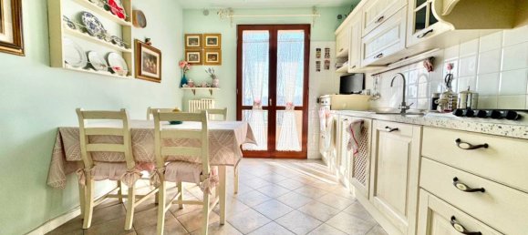 3 Schlafzimmer Haus in Coriano, Italy, Nr. 81211 11