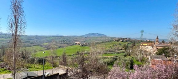 3 Schlafzimmer Haus in Coriano, Italy, Nr. 81211 44