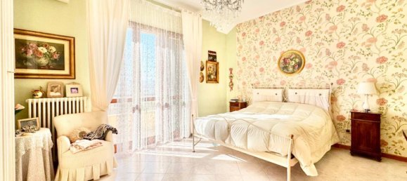 3 Schlafzimmer Haus in Coriano, Italy, Nr. 81211 16