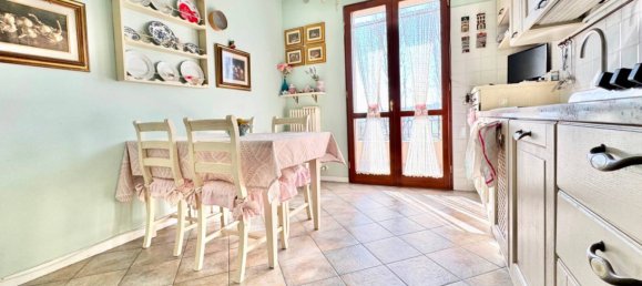 3 Schlafzimmer Haus in Coriano, Italy, Nr. 81211 10