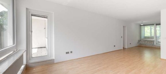 2 bedrooms Apartment in Munich, Germany No. 273021 2