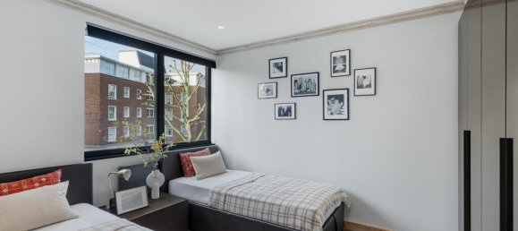 3 bedrooms House in London, United Kingdom No. 13187 13