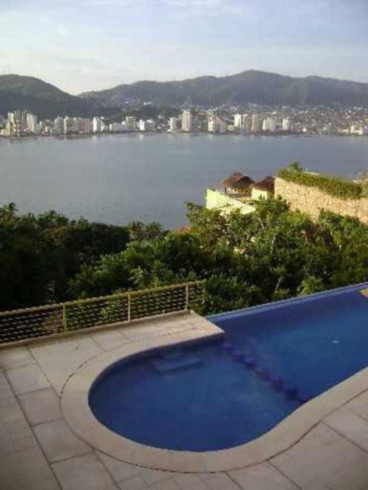 3 bedrooms Apartment in Guerrero, Mexico No. 153664