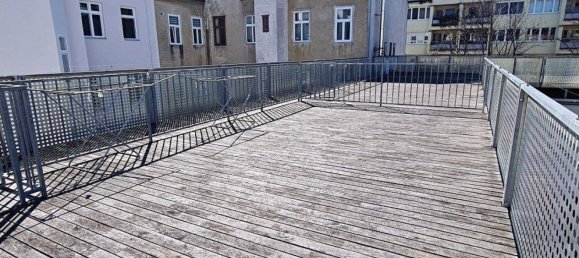 Квартира с 2 комнатами в Зиммеринг, Австрия № 221324 18