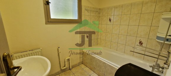 4 chambres Maison à Eure-et-Loir, France No. 93088 9