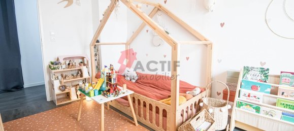 Apartamento de 2 dormitorios en Evry, France No. 170122 4