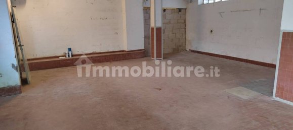 Almacén en Rome, Italy 208 m² No. 250905 2