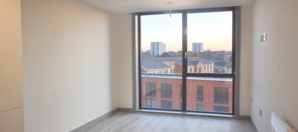 1 bedroom Apartment in Birmingham, United Kingdom No. 1971 2