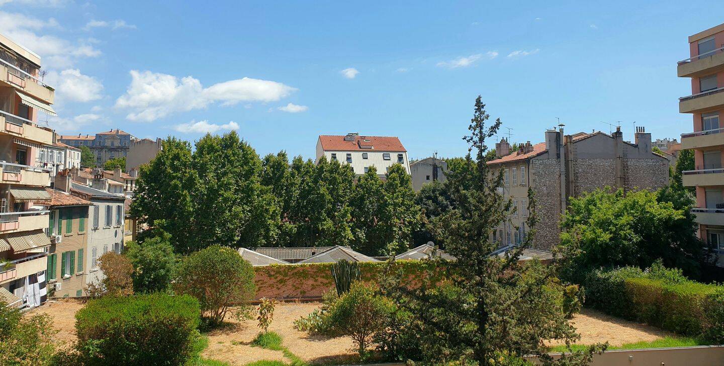 2 chambres Appartement à Marseille, France No. 333996