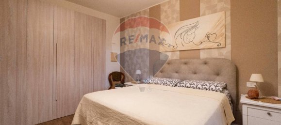 Apartamento T2 em Bari, Italy N.º 288483 10