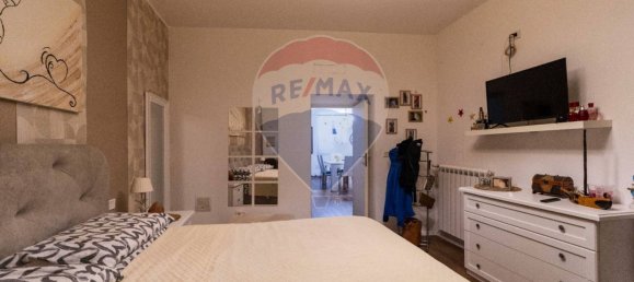 Apartamento T2 em Bari, Italy N.º 288483 11