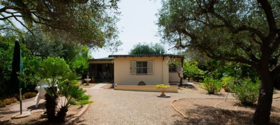 2 rooms House in Sarroch, Italy No. 277498 5