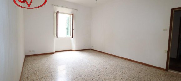 6 rooms Apartment in Figline e Incisa Valdarno, Italy No. 235156 24