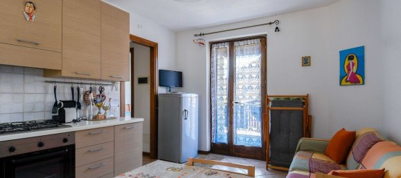 3-Zimmer Wohnung in Selvino, Italy, Nr. 102678 10
