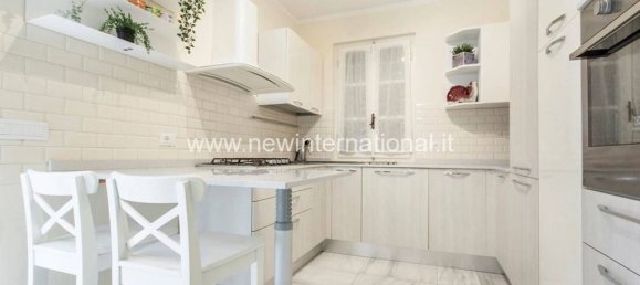 Villa T4 em Forte dei Marmi, Italy N.º 46381 8