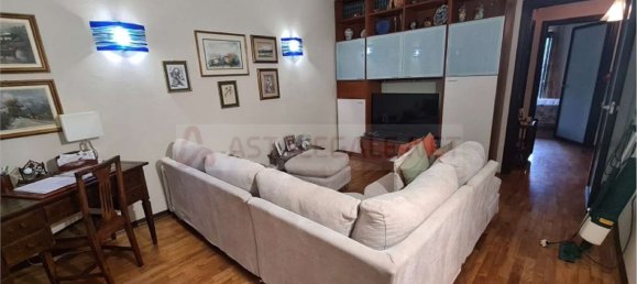 Casa de 6 dormitorios en San Germano Chisone, Italy No. 381561 10