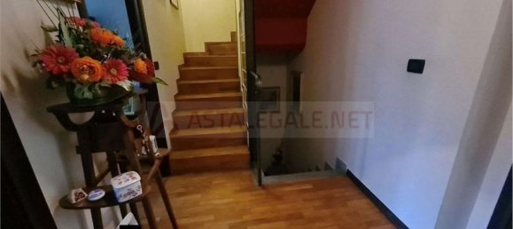 Casa de 6 dormitorios en San Germano Chisone, Italy No. 381561 16