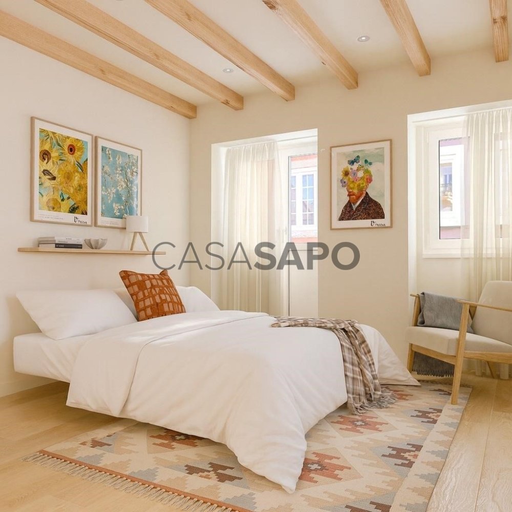  Building in Lisbon, Portugal No. 350086