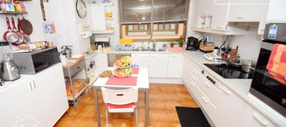 4 Schlafzimmer Haus in Castellon, Spain, Nr. 130103 10