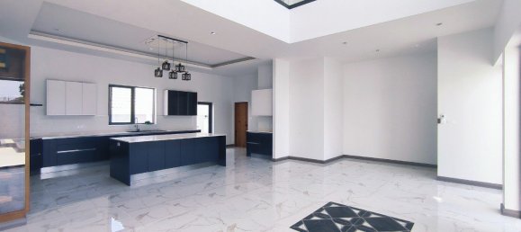 4 bedrooms Cafe / restaurant in Pattaya, Thailand No. 21930 9