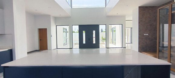 4 bedrooms Cafe / restaurant in Pattaya, Thailand No. 21930 13