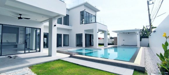 4 bedrooms Cafe / restaurant in Pattaya, Thailand No. 21930 3