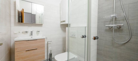 2غرفة شقة في Innsbruck-Stadt, Austria رقم 214825 8