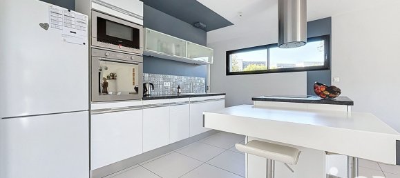 5 bedrooms House in La Chapelle-sur-Erdre, France No. 331131 7