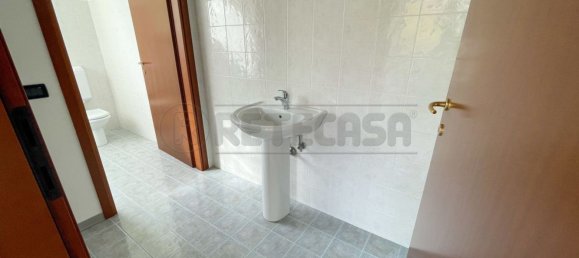 3-salle Propriété commerciale à Udine, Italy No. 135141 13