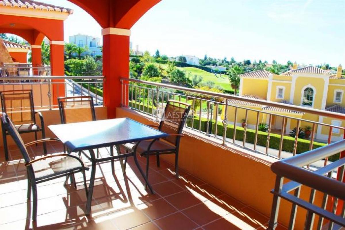 2 bedrooms Apartment in Lagoa, Portugal No. 2830