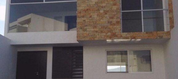 Casa de 3 dormitorios en Puebla, Mexico No. 182783 2