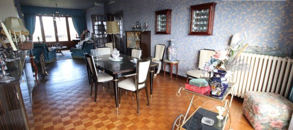 4 bedrooms Villa in Cenon, France No. 101746 11