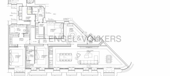 4 bedrooms Apartment in Madrid, Spain No. 134979 22