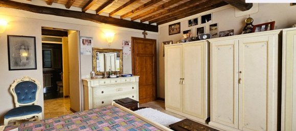 4 bedrooms House in Santa Croce sull'Arno, Italy No. 349657 17