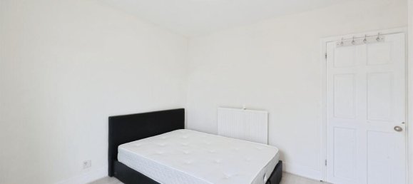 2 غرف نوم منزل في Watford, United Kingdom رقم 6799 12