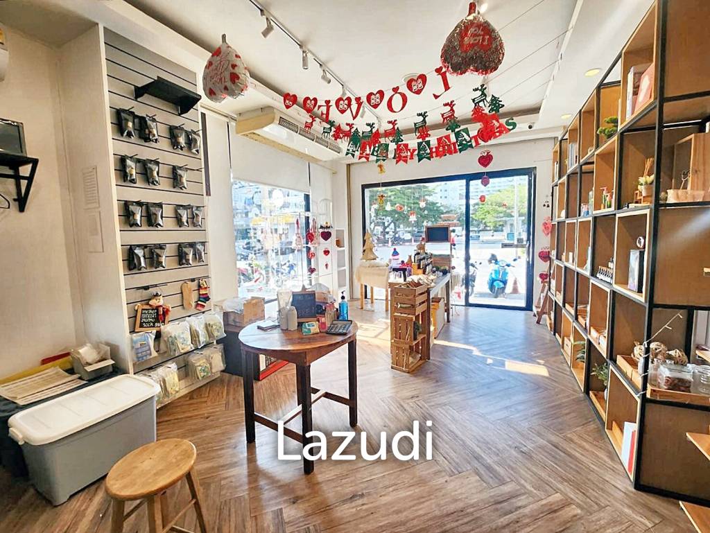 4 bedrooms Commercial property in Pattaya, Thailand No. 24270