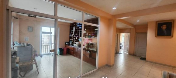 4 bedrooms Commercial property in Pattaya, Thailand No. 24270 4