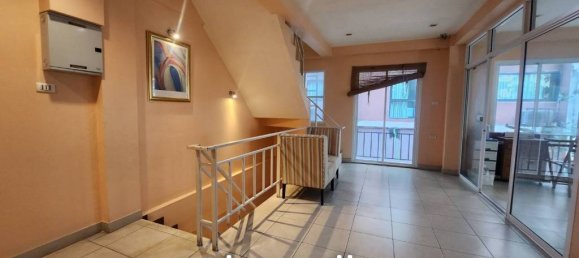 4 bedrooms Commercial property in Pattaya, Thailand No. 24270 3