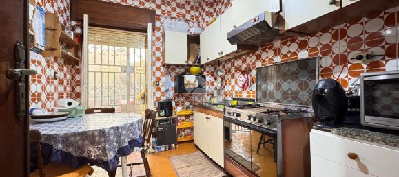 2 Schlafzimmer Wohnung in Messina, Italy, Nr. 261955 5