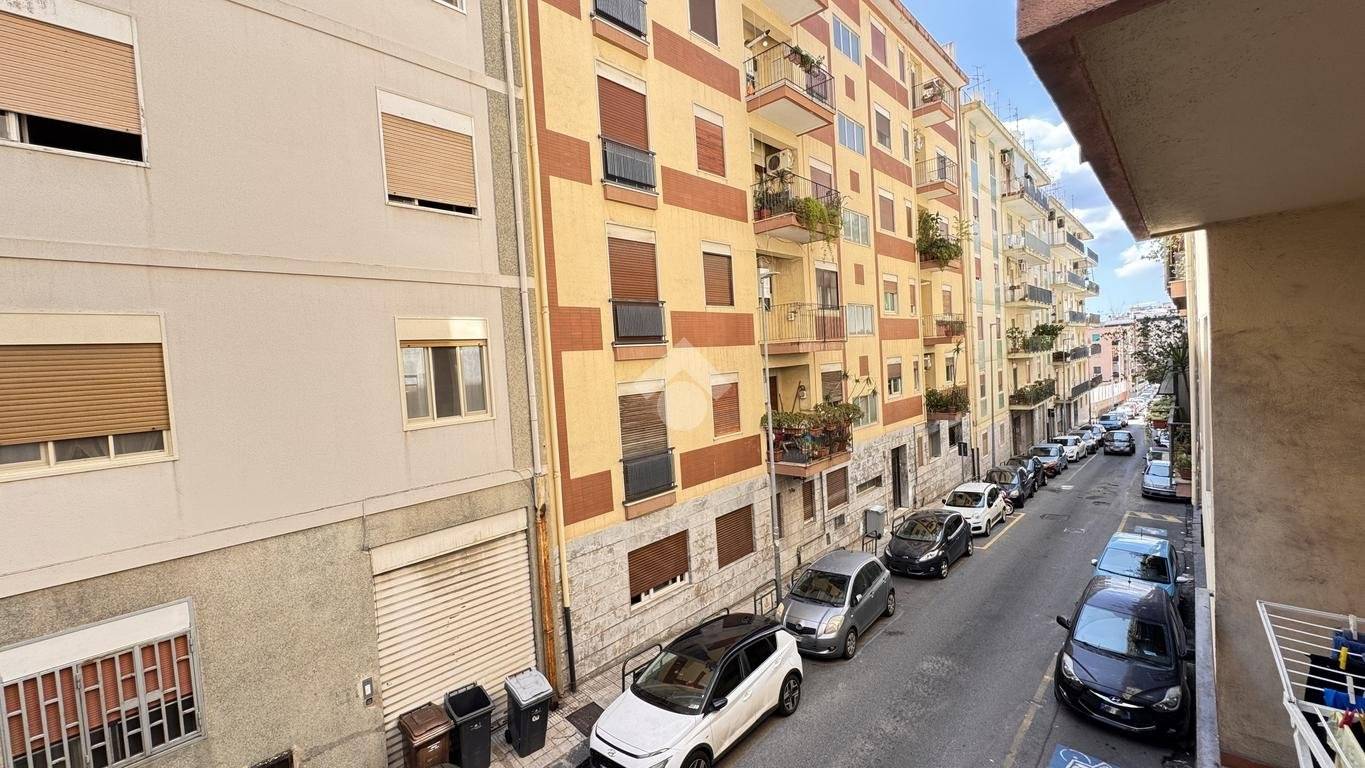 2 Schlafzimmer Wohnung in Messina, Italy, Nr. 261955