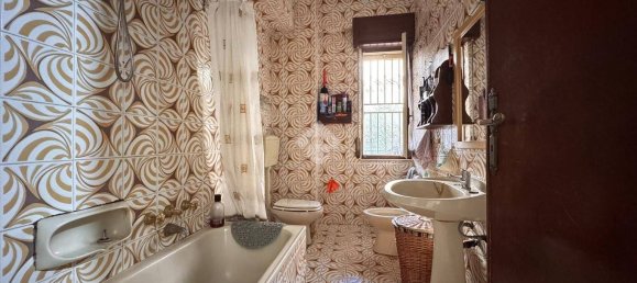 2 Schlafzimmer Wohnung in Messina, Italy, Nr. 261955 11