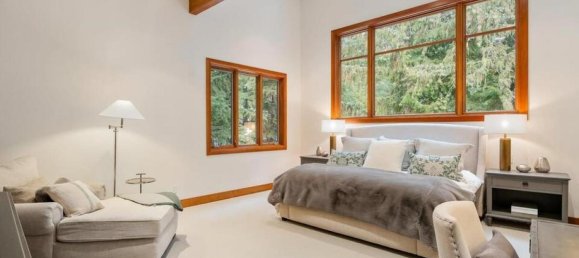 4 bedrooms House in British Columbia, Canada No. 201 10