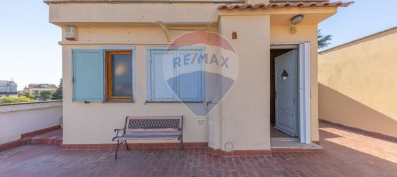 Apartamento de 4 dormitorios en Marino, Italy No. 359235 17