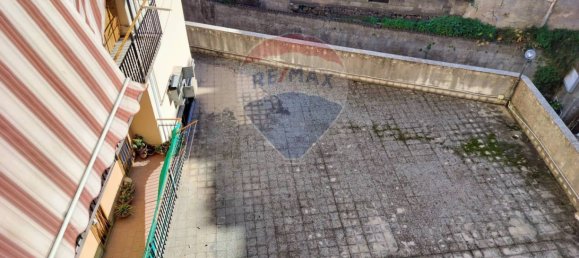 Apartamento de 4 dormitorios en Catania, Italy No. 168645 21