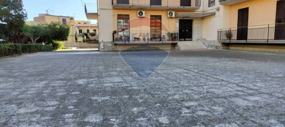 Apartamento de 4 dormitorios en Catania, Italy No. 168645 24