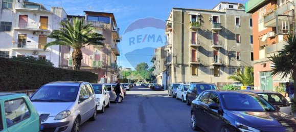 Apartamento de 4 dormitorios en Catania, Italy No. 168645 31