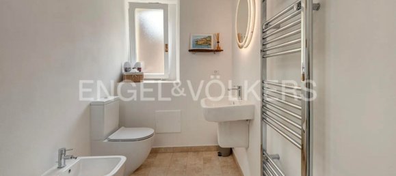 8-salle Maison à Tremezzina, Italy No. 289127 14