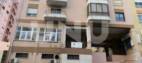 Apartamento de 3 dormitorios en Sintra, Portugal No. 201794 24