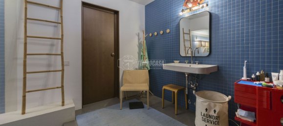 4 rooms Apartment in Milan, Italy No. 248080 16
