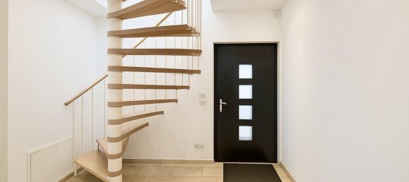 2 rooms Apartment in Penzing, Austria No. 144335 3